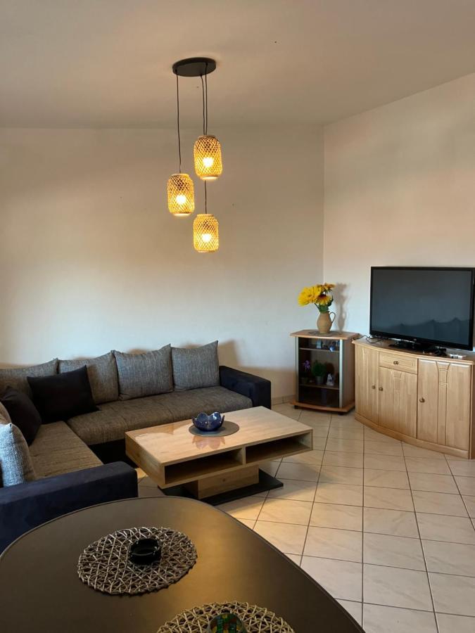 Apartmani Ivanic Вир Экстерьер фото